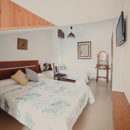 Santaia En Casal De Calma Guest House O Pedrouzo Exterior photo